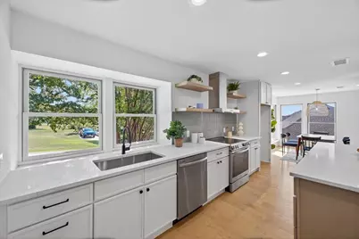 250 Oak Hill Drive, Trophy Club, TX 76262 - Photo 7