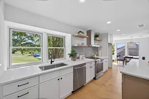 250 Oak Hill Dr, Trophy Club, TX 76262 - Photo 7