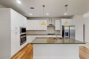 5704 Woodlands Dr, The Colony, TX 75056 - Photo 7