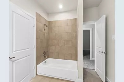 5704 Woodlands Drive, The Colony, TX 75056 - Photo 17