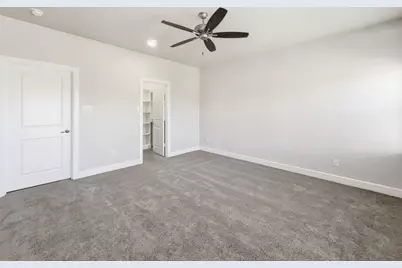 5704 Woodlands Drive, The Colony, TX 75056 - Photo 19