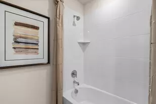 4221 Lucy Ln, Sherman, TX 75090 - Photo 5