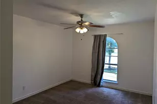 5209 Gates Dr, The Colony, TX 75056 - Photo 11