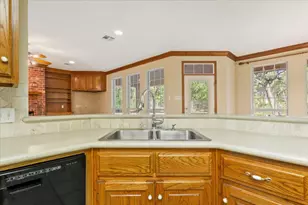 404 Greenwood Ln, Waco, TX 76705 - Photo 21