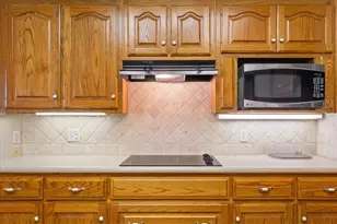 404 Greenwood Ln, Waco, TX 76705 - Photo 19