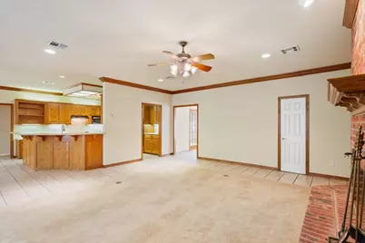 404 Greenwood Lane, Waco, TX 76705 - Photo 17