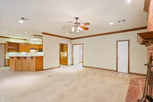 404 Greenwood Ln, Waco, TX 76705 - Photo 17