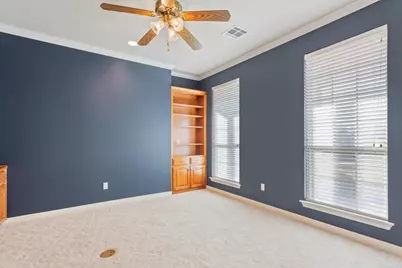 404 Greenwood Lane, Waco, TX 76705 - Photo 13