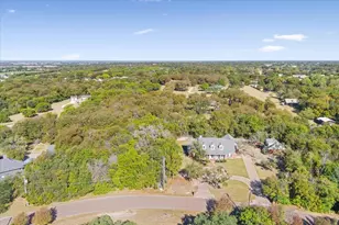 404 Greenwood Ln, Waco, TX 76705 - Photo 3