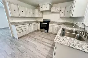 611 Hickory, Hughes Springs, TX 75656 - Photo 15