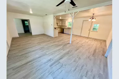 611 Hickory, Hughes Springs, TX 75656 - Photo 9