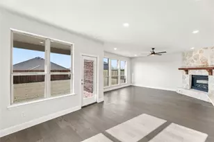 8 Grouse Cir, Sanger, TX 76266 - Photo 13