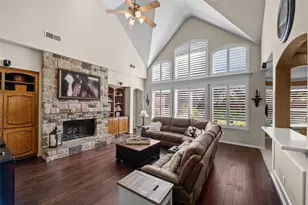 3904 Edna Valley Ct, Flower Mound, TX 75022 - Photo 9