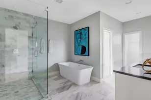 3706 W Beverly Dr, Dallas, TX 75209 - Photo 11