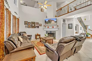 2244 Condor St, Grand Prairie, TX 75052 - Photo 9