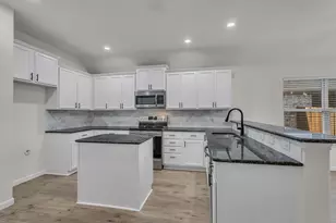 829 Lake Woodland Dr, Little Elm, TX 75068 - Photo 7