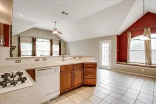 2026 Fox Glen Dr, Allen, TX 75013 - Photo 9