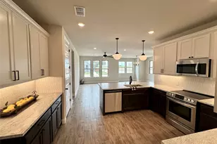 9720 Thorncrown Ln, Fort Worth, TX 76179 - Photo 5