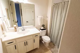 5121 Shallow Pond Dr, Little Elm, TX 76227 - Photo 5