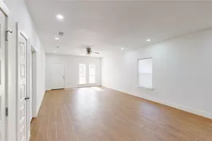 1615 Poplar St, Dallas, TX 75215 - Photo 7