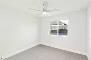 169 Creekside Dr, Sanger, TX 76266 - Photo 23