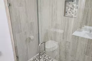 200 Pembrook Dr, Breckenridge, TX 76424 - Photo 9