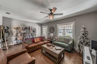 3105 S Adams St, Fort Worth, TX 76110 - Photo 3