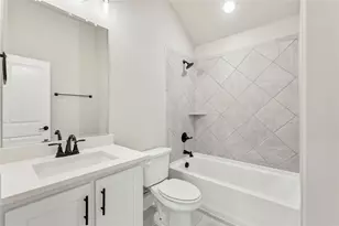 315 Spring Cir, Red Oak, TX 75154 - Photo 37