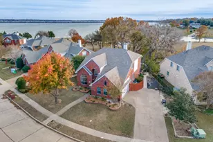 8810 Edgelake Trail, Rowlett, TX 75088 - Photo 17