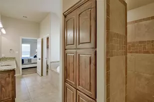 201 Bayless Ave, Godley, TX 76044 - Photo 15