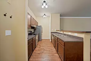 2305 Worthington St, Dallas, TX 75204 - Photo 5