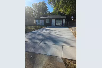 2117 Beaumont Street, Grand Prairie, TX 75051 - Photo 3