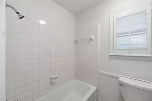 6320 Lunar Dr, Edgecliff Village, TX 76134 - Photo 13