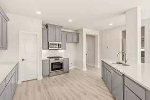 7720 Oakmeade St, Joshua, TX 76058 - Photo 11