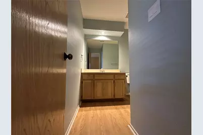 724 Cory Street, Grapevine, TX 76051 - Photo 13