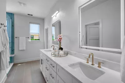 13351 Goodland Street #206, Farmers Branch, TX 75234 - Photo 23