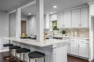 12205 Brookmeadow Ln, Dallas, TX 75218 - Photo 9