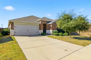 1513 Stinnett Dr, Forney, TX 75126 - Photo 1
