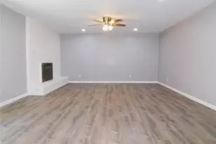 1524 Carnation Dr, Lewisville, TX 75067 - Photo 11