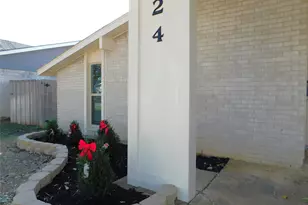 1524 Carnation Dr, Lewisville, TX 75067 - Photo 5