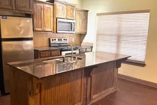 2410 S 2nd St, Waco, TX 76706 - Photo 15