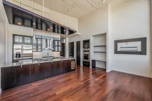 2600 W 7th St, Fort Worth, TX 76107 - Photo 13