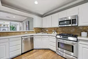 4232 Pershing Ave, Fort Worth, TX 76107 - Photo 13