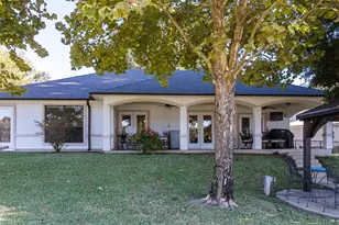 189 Ben Lacy Dr, Gun Barrel City, TX 75156 - Photo 5