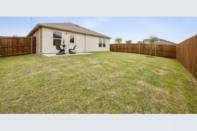 2036 Pleasant Knoll Circle, Forney, TX 75126 - Photo 11