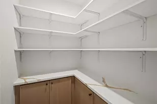 12540 High Meadow Dr, Dallas, TX 75244 - Photo 9