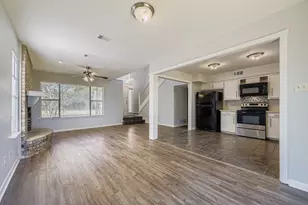 1885 Cliff View Dr, Lewisville, TX 75077 - Photo 9