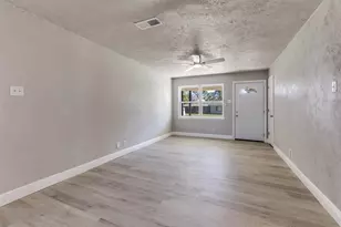 2829 Blue Ridge Dr, Mesquite, TX 75150 - Photo 3