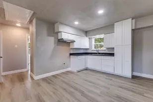 2829 Blue Ridge Dr, Mesquite, TX 75150 - Photo 5