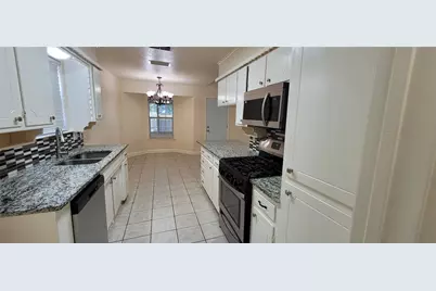 801 Redbud Street, Crowley, TX 76036 - Photo 11